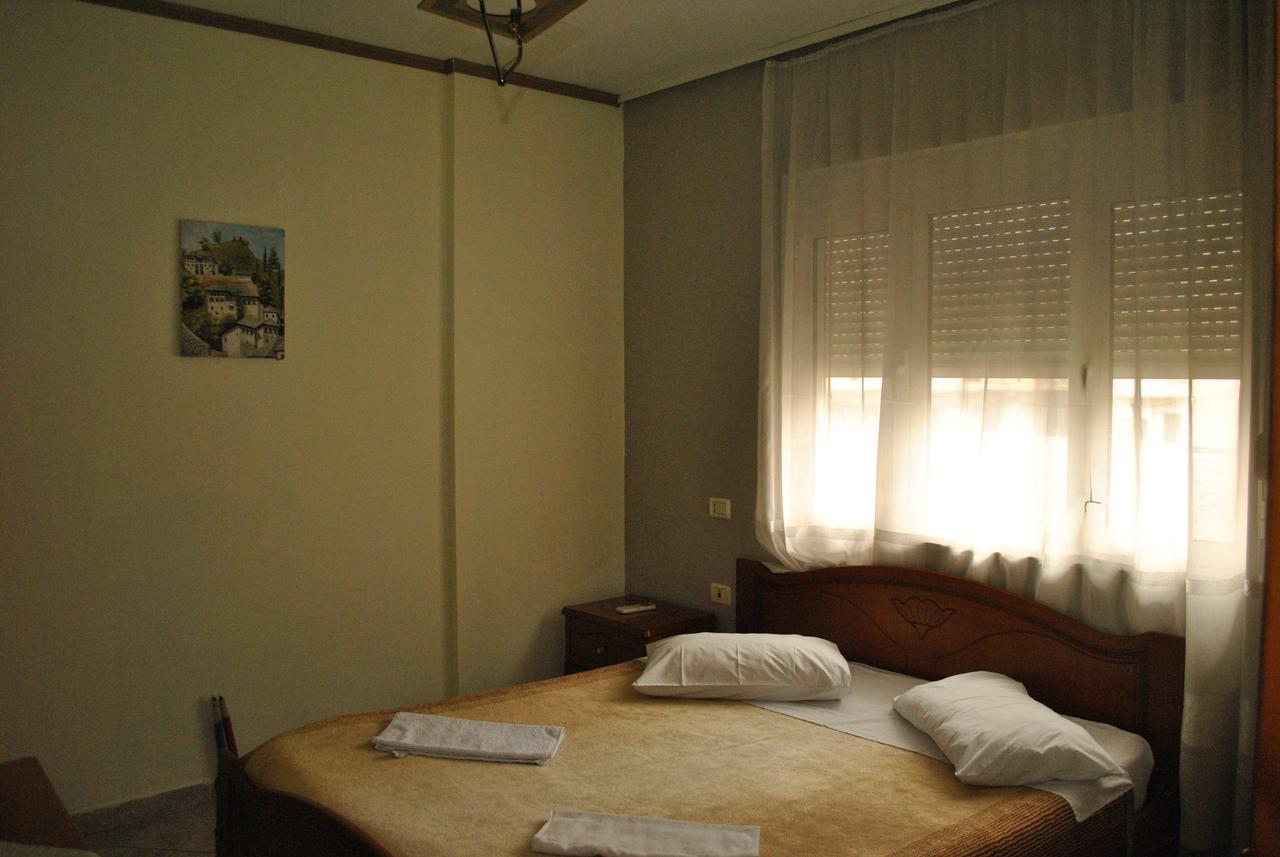 Eden Hotel Гирокастра Экстерьер фото